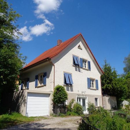 Ferienwohnung Am Sonnenberg 부징겐엠호크리엔 외부 사진