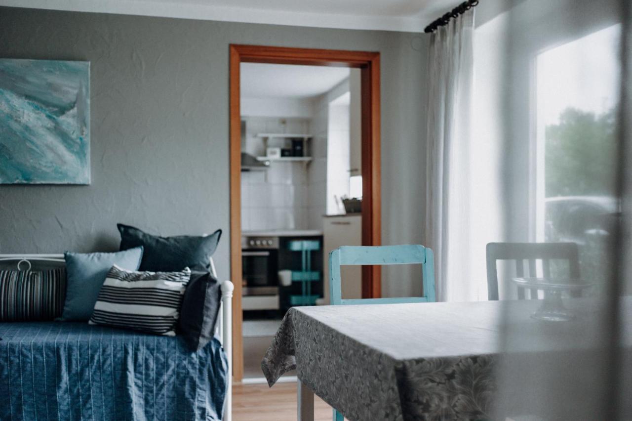 Ferienwohnung Am Sonnenberg 부징겐엠호크리엔 외부 사진